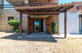 Photo 2 - Appartement de 2 chambres à Arzachena avec terrasse et vues à la mer