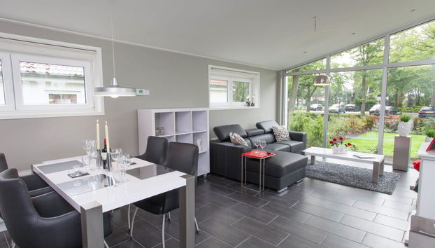 Maison de 4 chambres à IJhorst avec piscine et terrasse - Photo 2