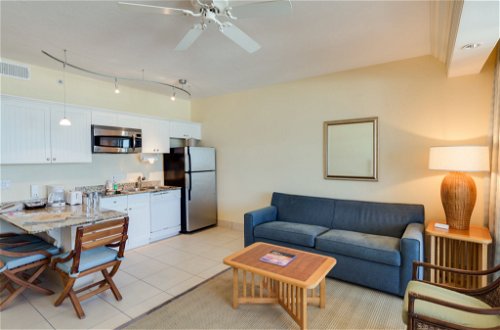 Foto 6 - Apartamento de 2 habitaciones en Fort Myers Beach con piscina y vistas al mar