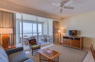 Photo 1 - 2 bedroom Apartment in Fort Myers Beach with swimming pool and sea view