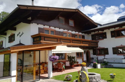 Foto 6 - Haus mit 3 Schlafzimmern in Saalbach-Hinterglemm mit blick auf die berge