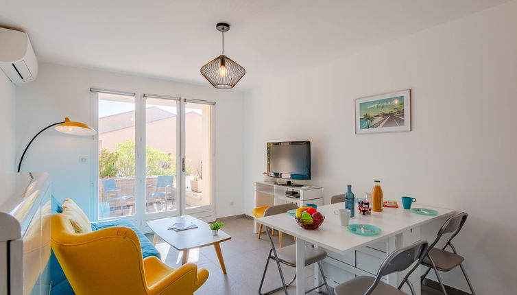 Photo 1 - 2 bedroom Apartment in Fréjus with garden and terrace