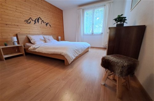 Foto 11 - Appartamento con 3 camere da letto a Zweisimmen