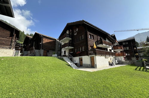 Foto 12 - Apartamento de 2 habitaciones en Saas-Fee con jardín