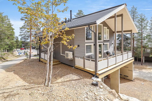 Photo 2 - Maison de 5 chambres à Pelkosenniemi avec sauna et vues sur la montagne