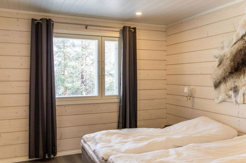 Foto 27 - Casa de 5 habitaciones en Pelkosenniemi con sauna y vistas a la montaña