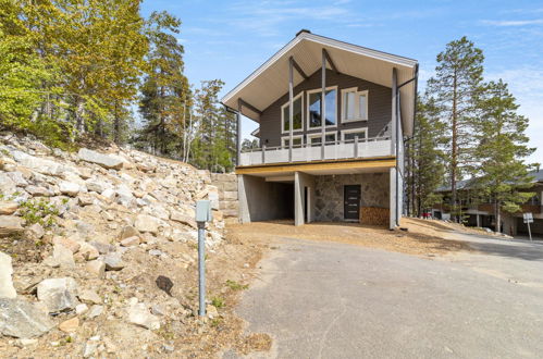 Foto 6 - Casa de 5 quartos em Pelkosenniemi com sauna e vista para a montanha