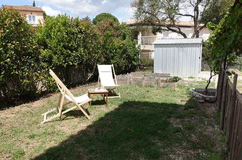 Photo 22 - Appartement de 2 chambres à Fréjus avec jardin et terrasse