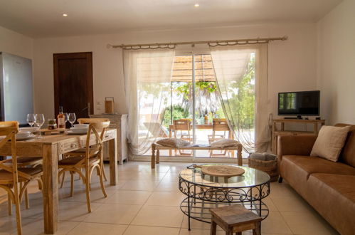 Photo 4 - 2 bedroom Apartment in Fréjus with garden and terrace