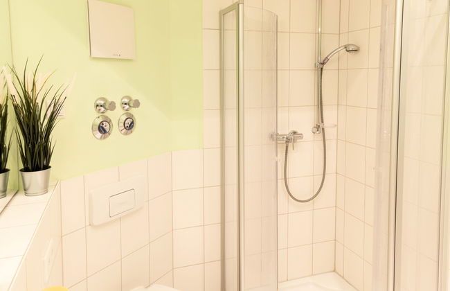 Apartamento de 2 quartos em Zempin com piscina e jardim - Foto 17