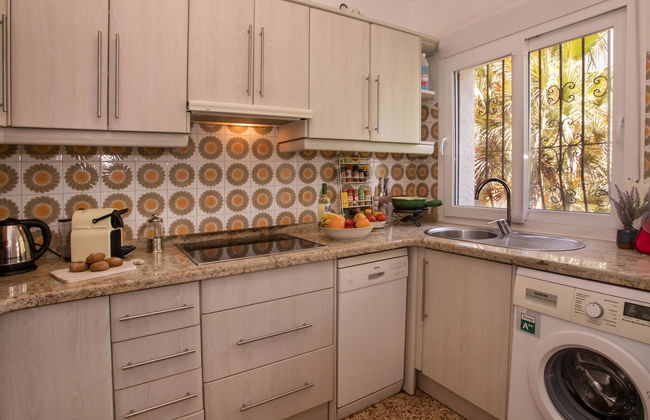 Casa de 4 quartos em Jávea com piscina privada e jardim - Foto 10