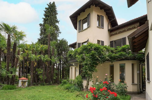 Foto 43 - Casa de 4 quartos em Castelveccana com piscina privada e jardim