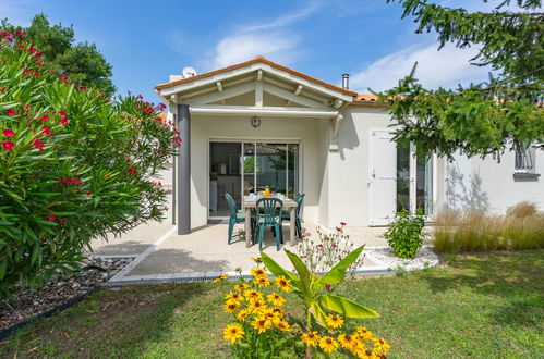 Photo 20 - Maison de 3 chambres à Les Mathes avec jardin et terrasse