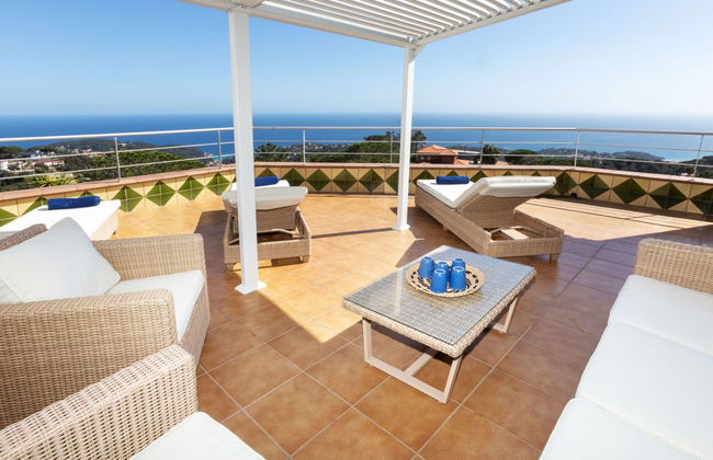 Casa de 4 quartos em Lloret de Mar com piscina privada e jardim - Foto 2