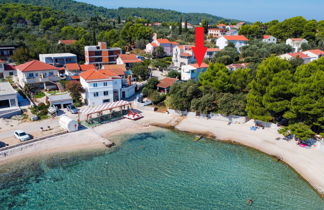 Photo 2 - Appartement de 2 chambres à Pašman avec jardin et vues à la mer