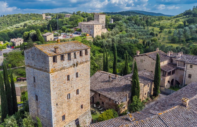 Casa de 7 quartos em Sovicille com jardim e terraço - Foto 1