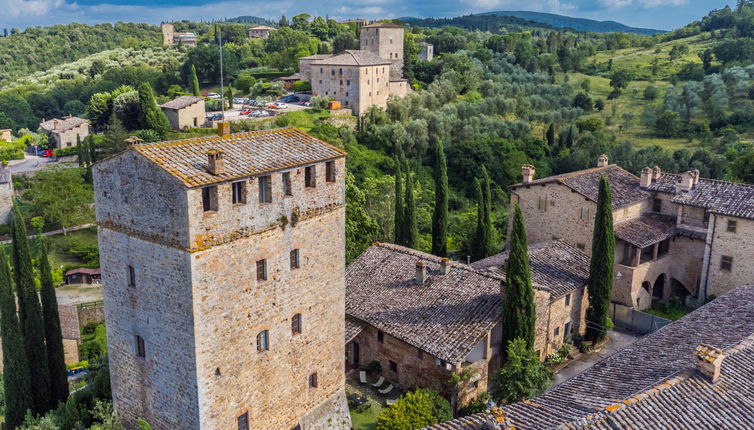 Foto 1 - Casa con 4 camere da letto a Sovicille con giardino e terrazza