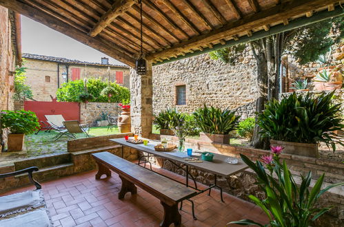 Photo 3 - Maison de 4 chambres à Sovicille avec jardin et terrasse