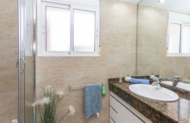 Apartamento de 3 quartos em San Jorge com piscina e jardim - Foto 13