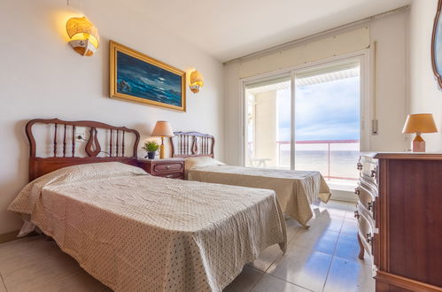 Foto 10 - Appartamento con 2 camere da letto a Salou con terrazza e vista mare