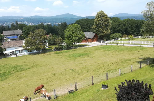 Foto 21 - Appartamento con 2 camere da letto a Velden am Wörther See con giardino e vista sulle montagne