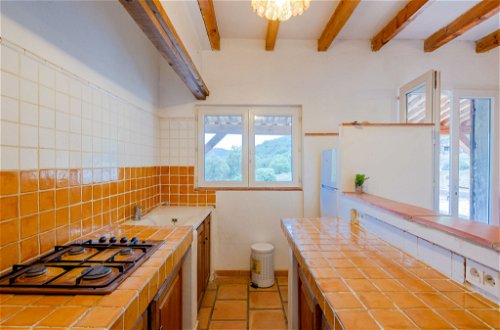 Foto 8 - Apartamento de 1 habitación en Roquebrune-sur-Argens con piscina y vistas al mar