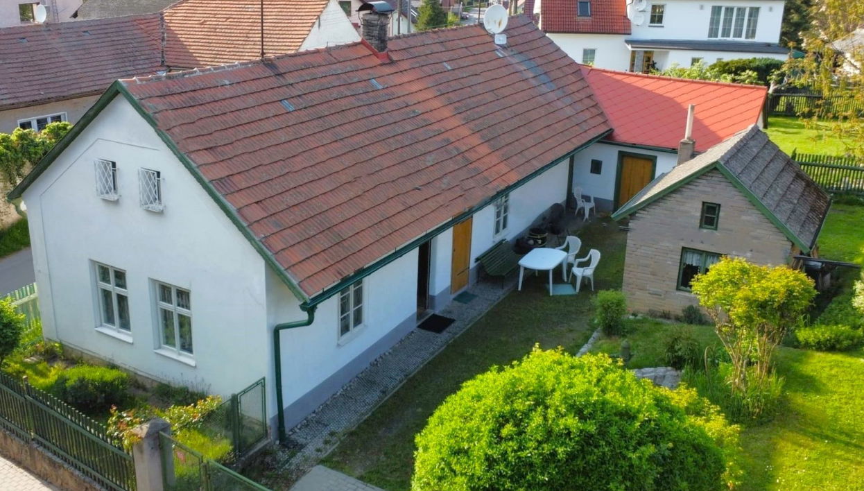 Haus mit 2 Schlafzimmern in Praskolesy mit garten - Foto 1