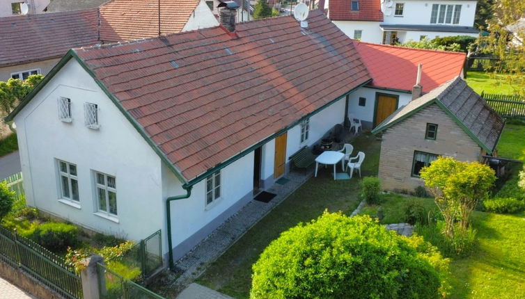 Foto 1 - Casa de 1 quarto em Praskolesy com jardim