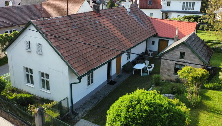 Photo 1 - 1 bedroom House in Praskolesy with garden
