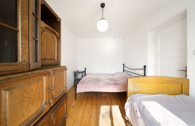 Casa de 2 quartos em Praskolesy com jardim - Foto 12