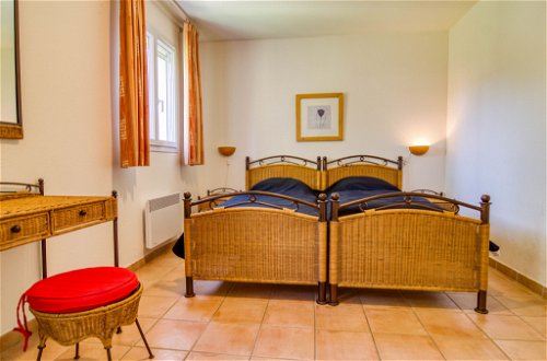 Foto 21 - Casa con 3 camere da letto a Nans-les-Pins con piscina e giardino