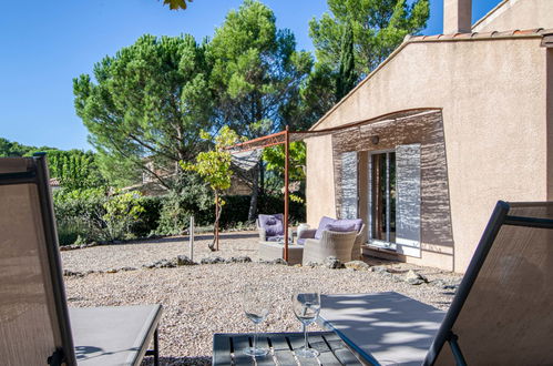 Foto 8 - Casa de 3 habitaciones en Nans-les-Pins con piscina y jardín