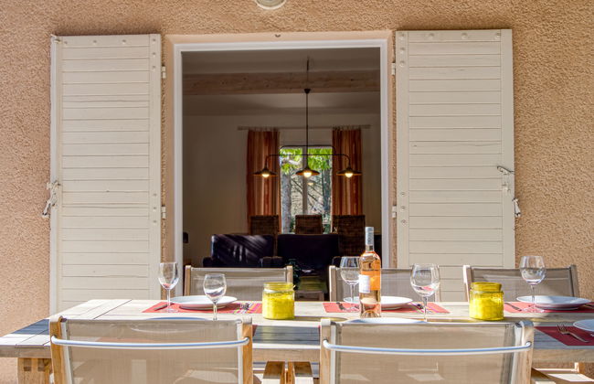 Casa de 4 quartos em Nans-les-Pins com piscina e jardim - Foto 12