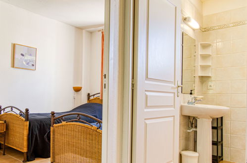 Foto 24 - Haus mit 3 Schlafzimmern in Nans-les-Pins mit schwimmbad und garten