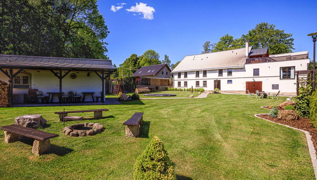 1 bedroom Apartment in Arnoltice with garden and terrace - Photo 2