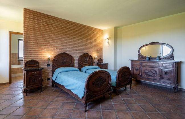 Casa de 8 quartos em Mombaruzzo com piscina e jardim - Foto 25