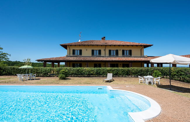 Casa de 8 quartos em Mombaruzzo com piscina e jardim - Foto 33