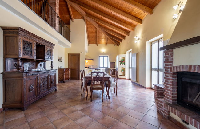 Casa de 8 quartos em Mombaruzzo com piscina e jardim - Foto 10