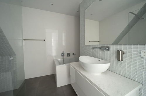 Foto 18 - Apartamento de 3 quartos em Uitdam com piscina e terraço