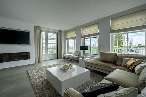 Photo 2 - 3 bedroom Apartment in Uitdam with swimming pool and terrace