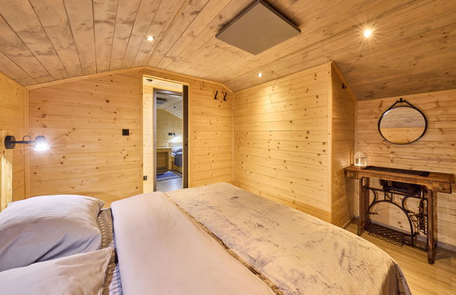 Casa de 3 quartos em Mladé Buky com piscina e jardim - Foto 16