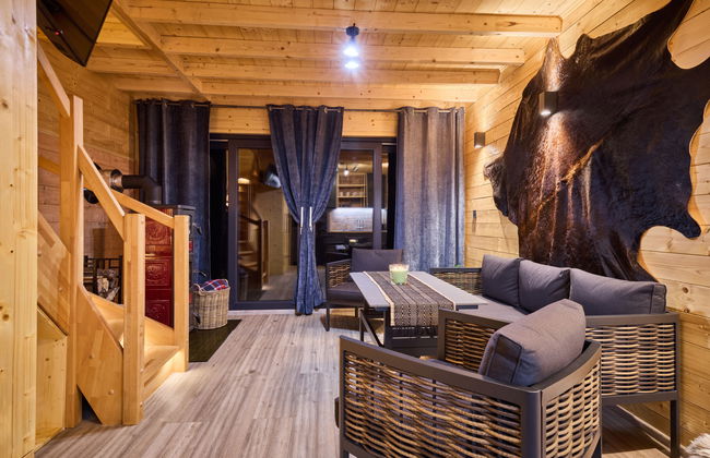 Casa de 3 quartos em Mladé Buky com piscina e jardim - Foto 10