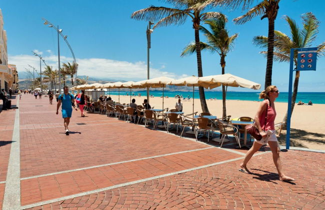 3 bedroom Apartment in Las Palmas of Gran Canaria with terrace - Photo 32