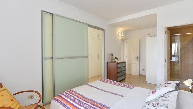 3 bedroom Apartment in Las Palmas of Gran Canaria with terrace - Photo 4