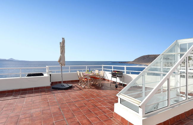 3 bedroom Apartment in Las Palmas of Gran Canaria with terrace - Photo 24