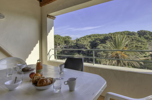 Photo 11 - Appartement de 2 chambres à Six-Fours-les-Plages avec piscine et jardin