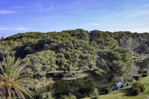 Foto 5 - Appartamento con 2 camere da letto a Six-Fours-les-Plages con piscina e terrazza