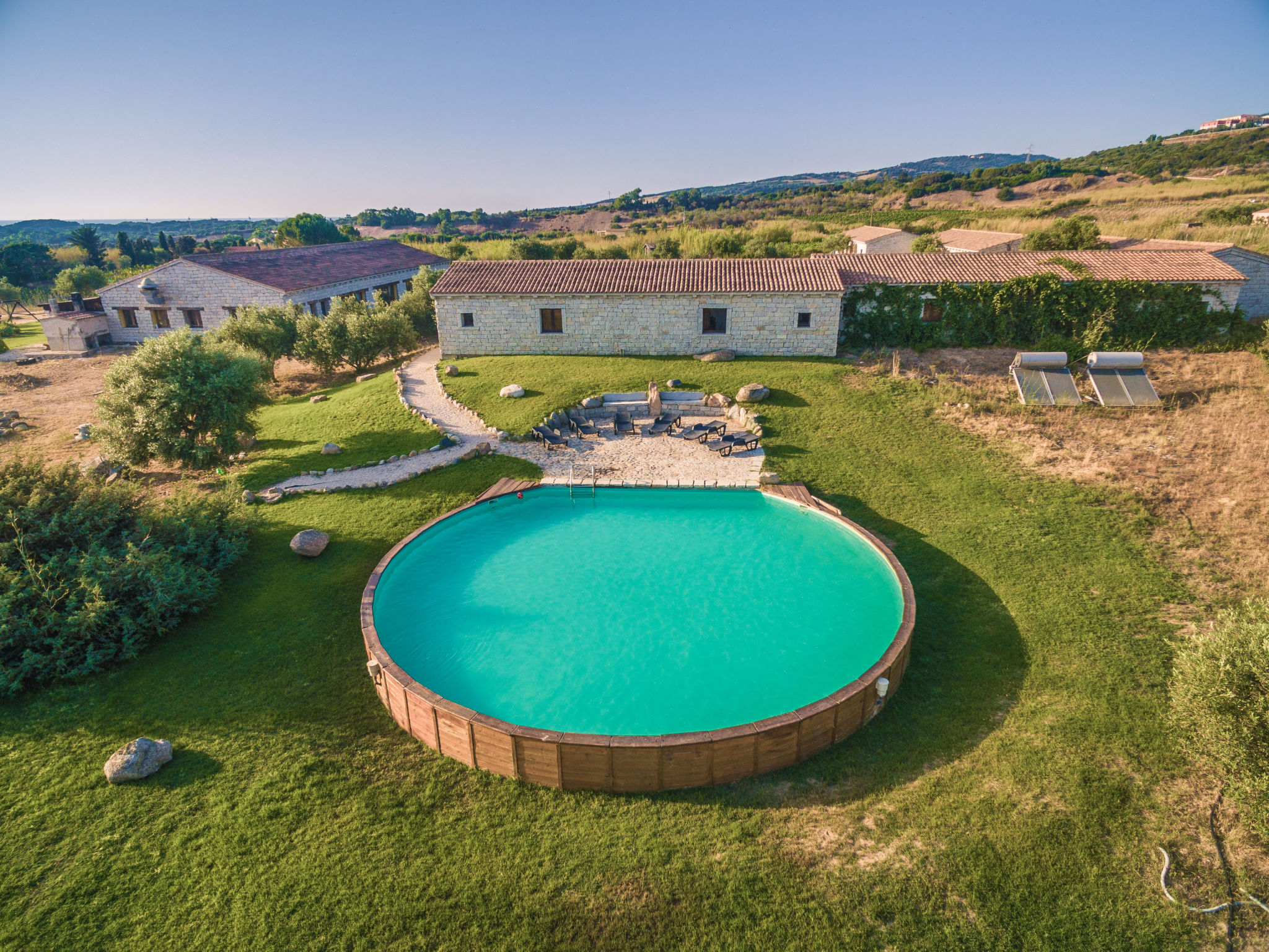 Foto 22 - Casa de 1 quarto em Badesi com piscina e vistas do mar