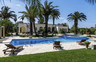 Foto 1 - Casa de 4 quartos em Nardò com piscina privada e vistas do mar