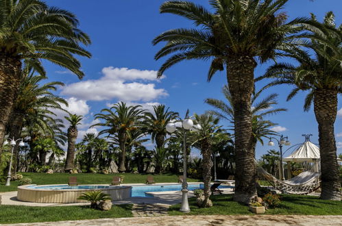 Photo 68 - Maison de 4 chambres à Nardò avec piscine privée et jardin